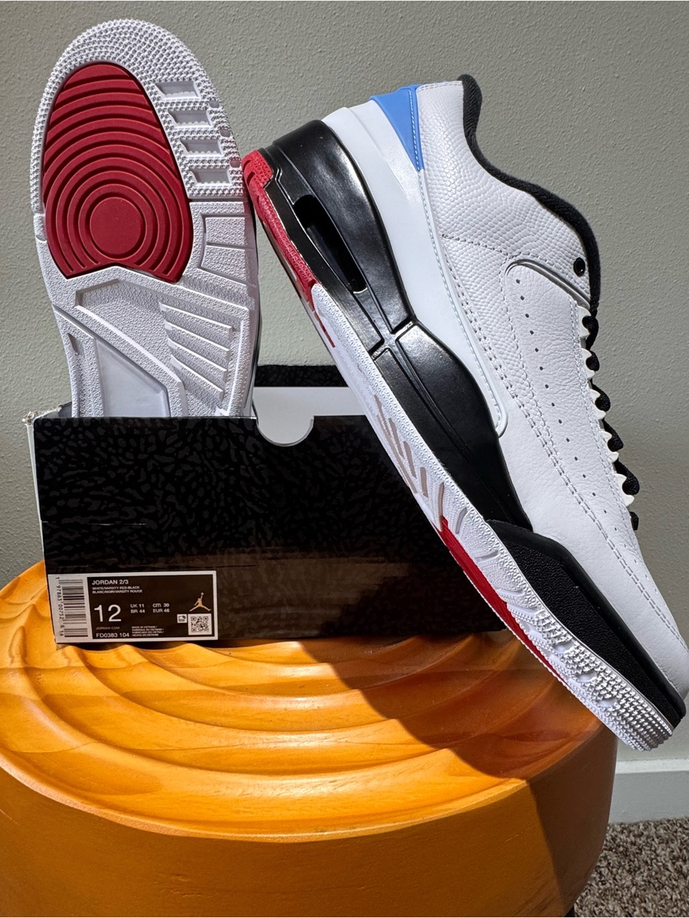 Jordan 2/3 UNC to Chicago Men's Size 12
White/Varsity Red/Black/Sky Blue